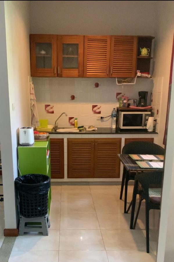 Baan Bettina Haus 1 Apartment Ban Chak Phai Luaran gambar